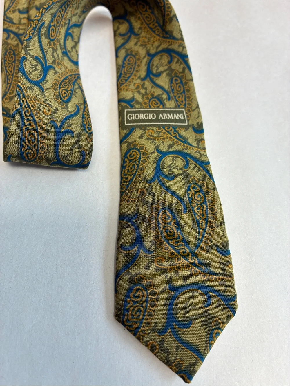 Giorgio Armani Cravatte Paisley Necktie Olive Blue Gold Made in Italy Mens 59in